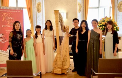 Katryna Tan and students in Vienna, June 2018