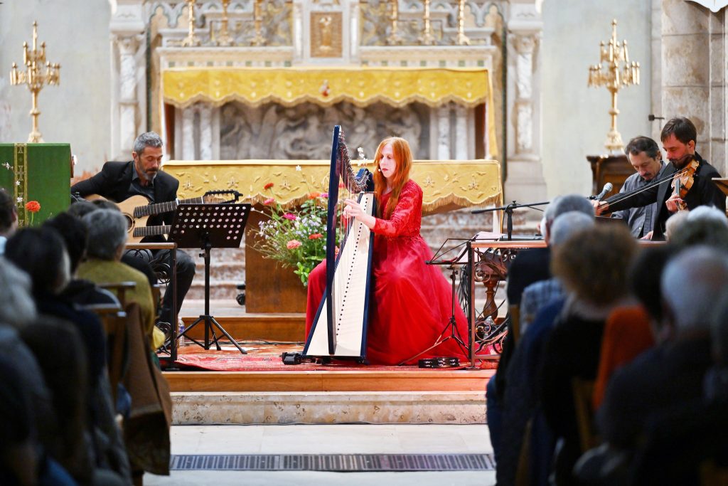 Cécile Corbel at a recent performance  Luçon and Bonneval , photo: © Eric Houdas